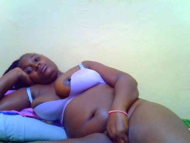 Molly-22 webcam