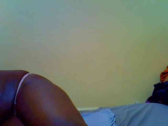 Molly-22 webcam