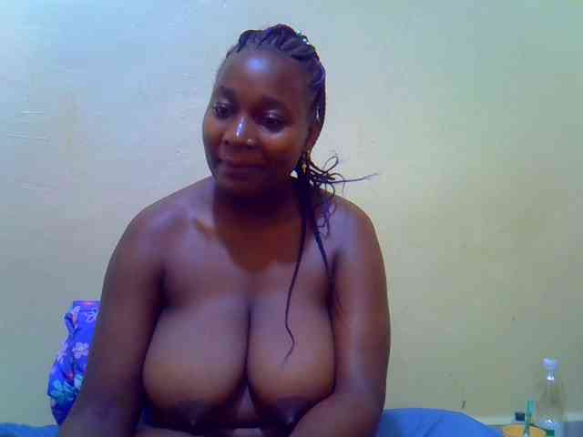 Molly-22 webcam