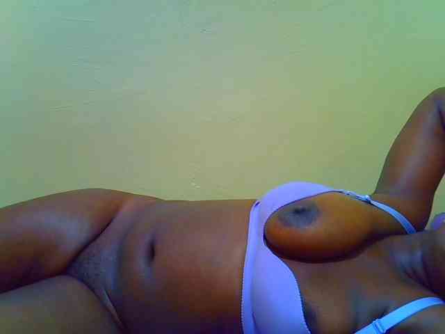 Molly-22 webcam