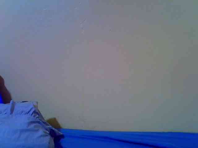 Molly-22 webcam