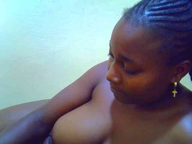 Molly-22 webcam