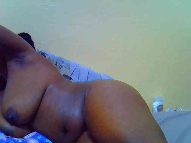 Molly-22 webcam