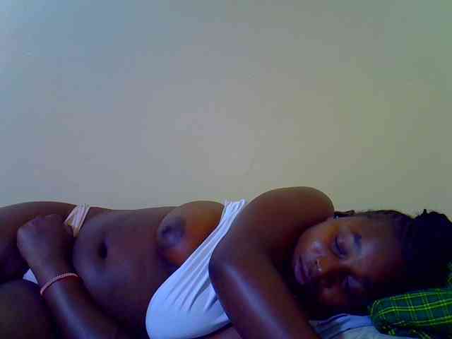 Molly-22 webcam