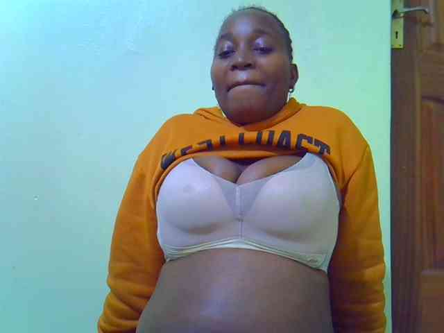Molly-22 webcam