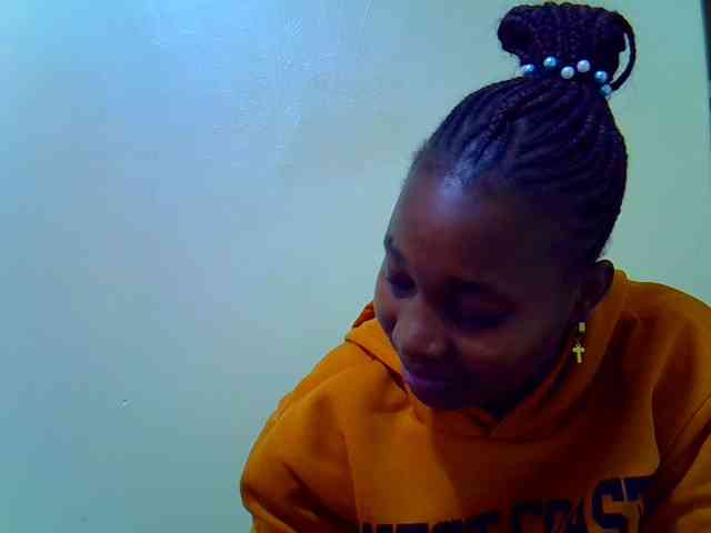 Molly-22 webcam