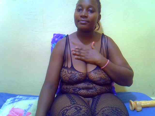 Molly-22 webcam