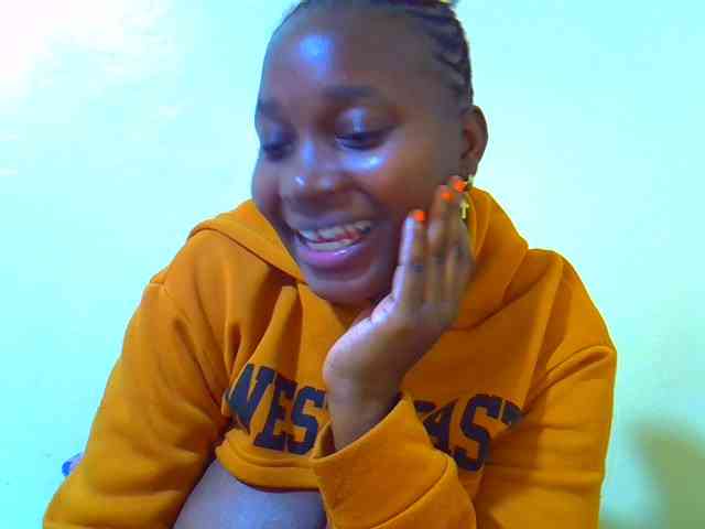Molly-22 webcam