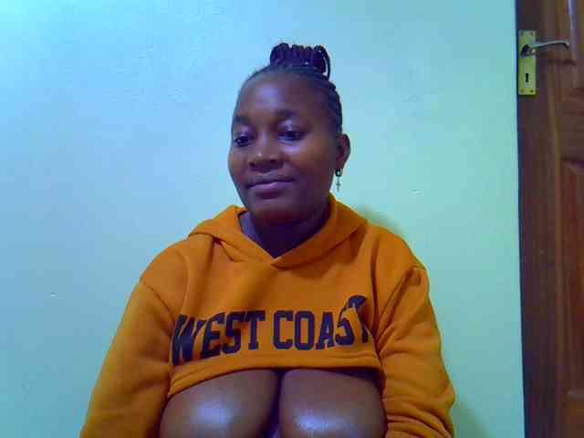 Molly-22 webcam