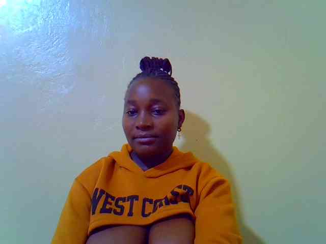 Molly-22 webcam