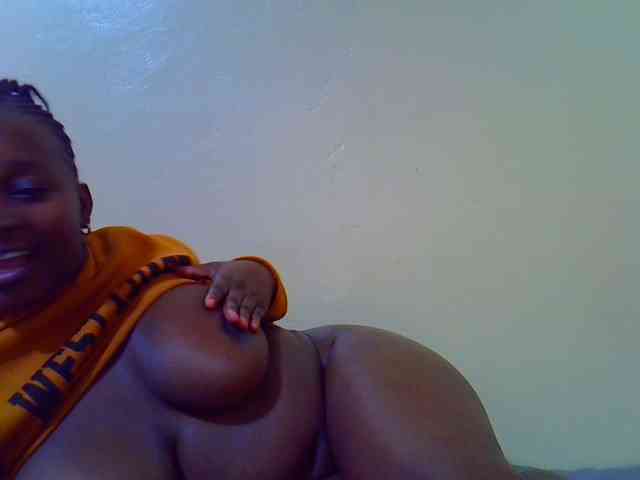 Molly-22 webcam