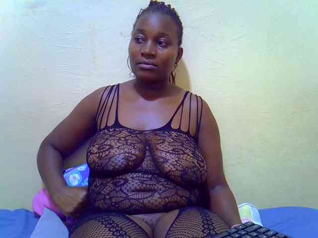 Molly-22 webcam