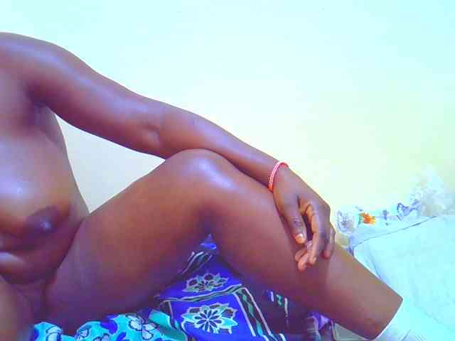Molly-22 webcam