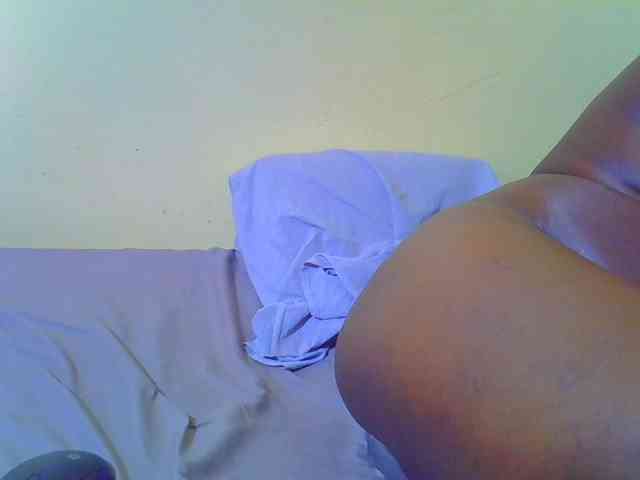 Molly-22 webcam
