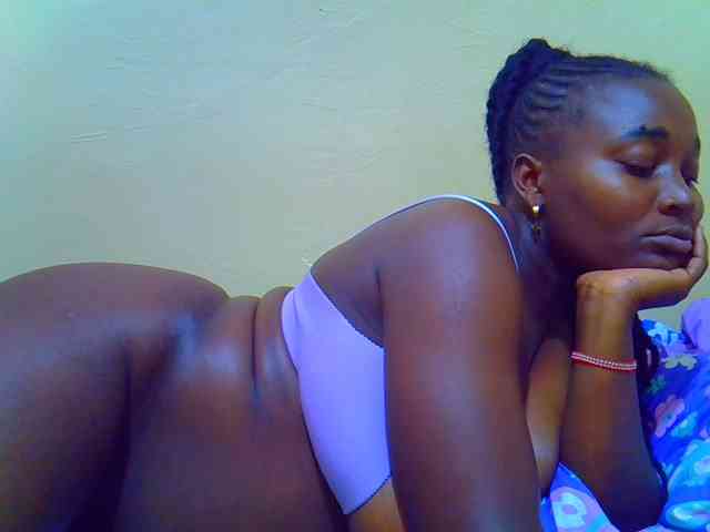Molly-22 webcam