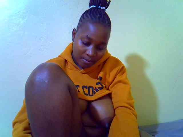 Molly-22 webcam