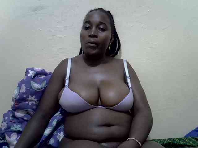 Molly-22 webcam
