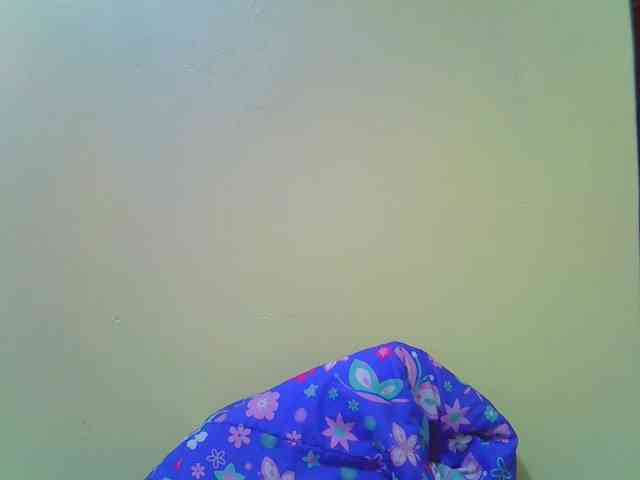 Molly-22 webcam