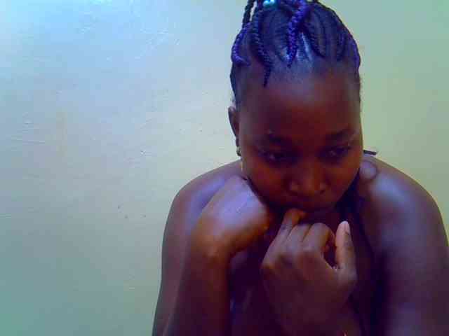 Molly-22 webcam