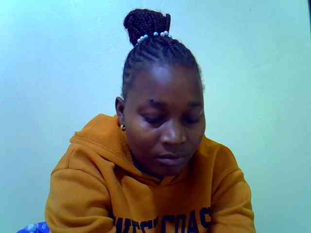 Molly-22 webcam