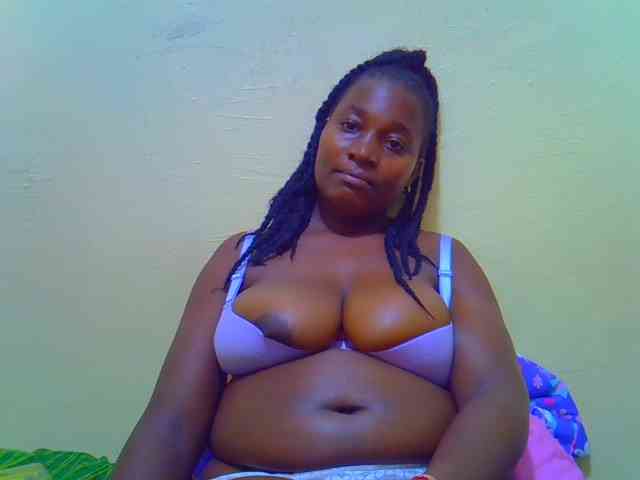 Molly-22 webcam