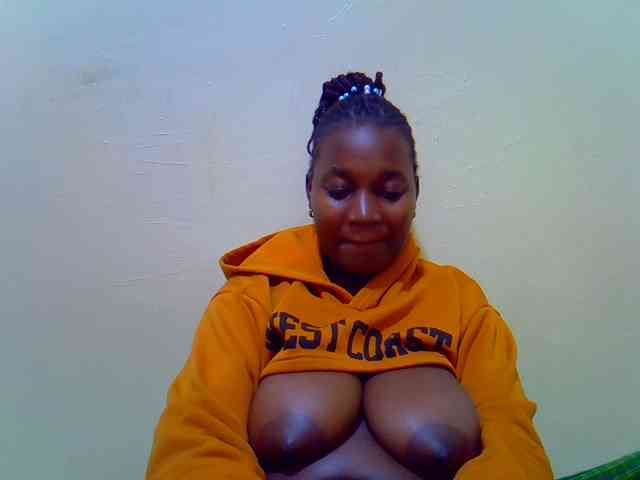 Molly-22 webcam