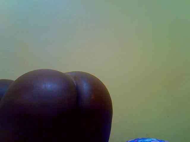 Molly-22 webcam