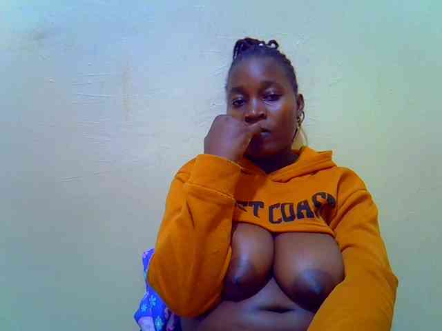 Molly-22 webcam