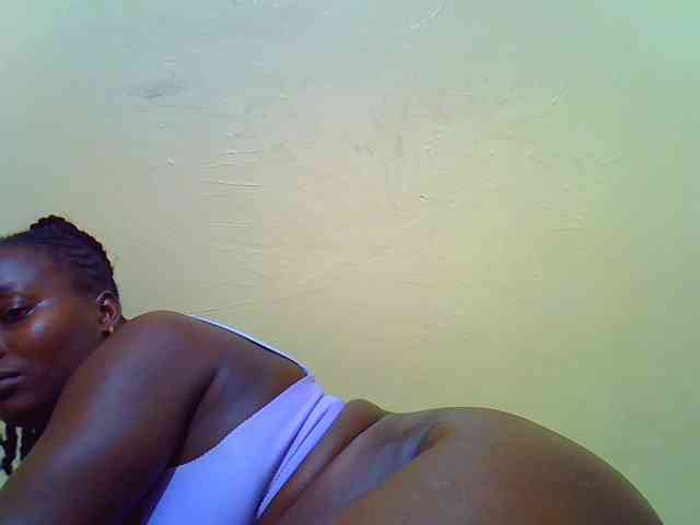 Molly-22 webcam