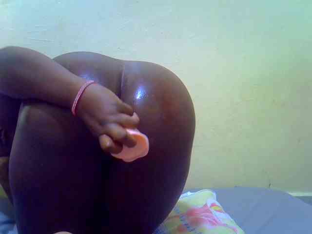 Molly-22 webcam
