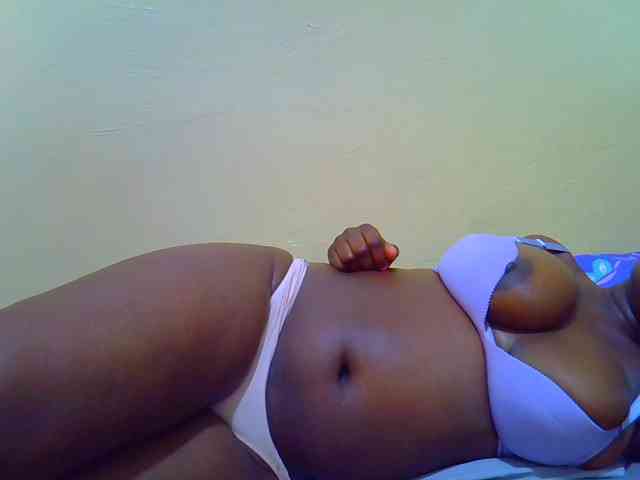 Molly-22 webcam