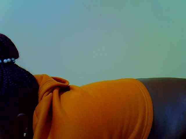 Molly-22 webcam