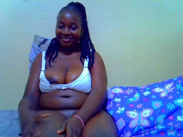 Molly-22 webcam