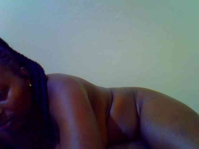 Molly-22 webcam