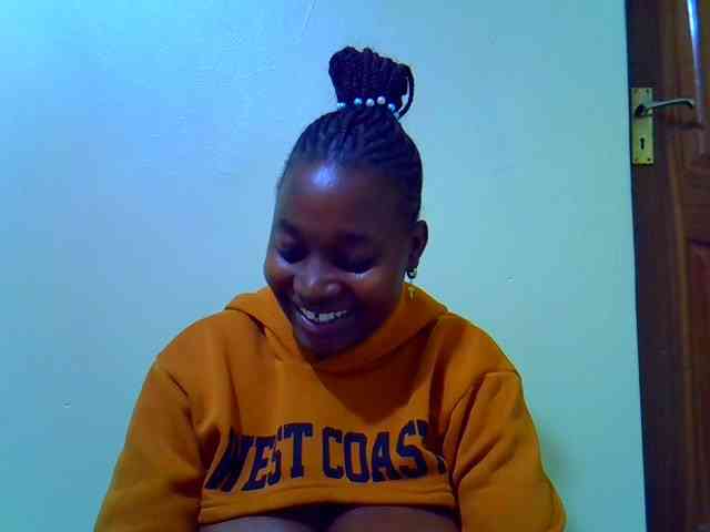 Molly-22 webcam