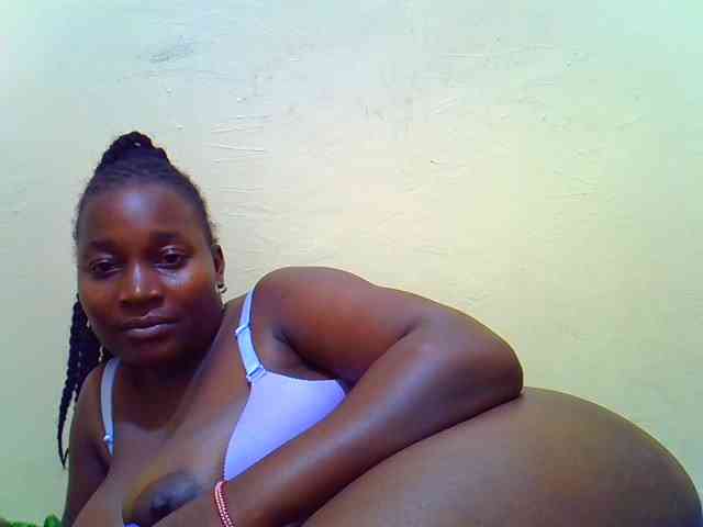 Molly-22 webcam