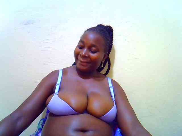 Molly-22 webcam