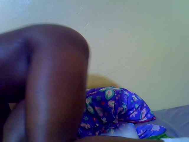 Molly-22 webcam