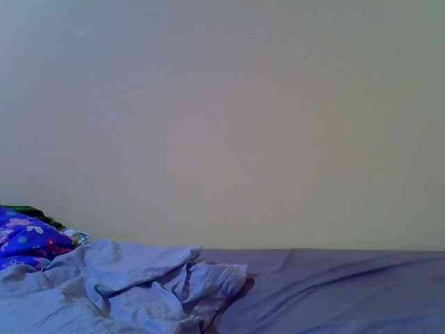 Molly-22 webcam