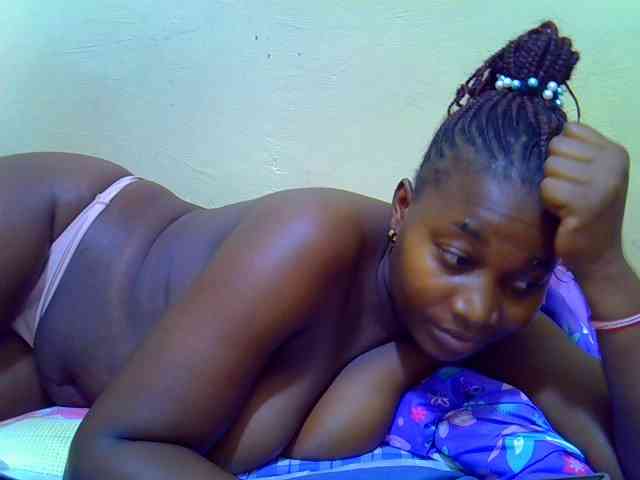 Molly-22 webcam