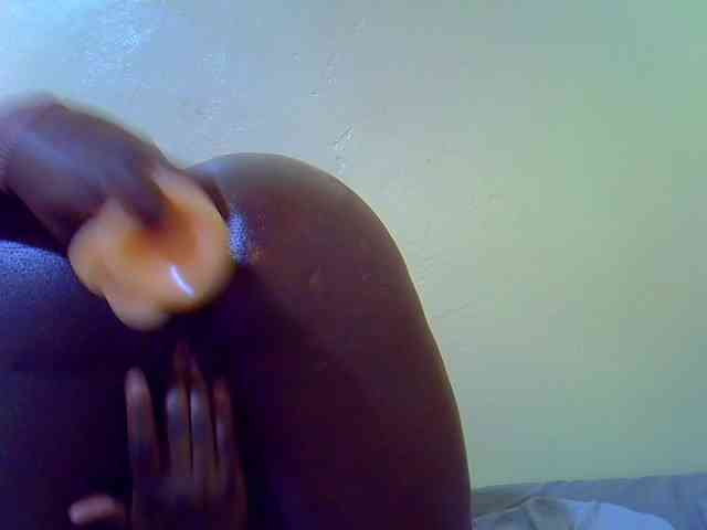 Molly-22 webcam
