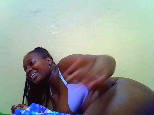 Molly-22 webcam