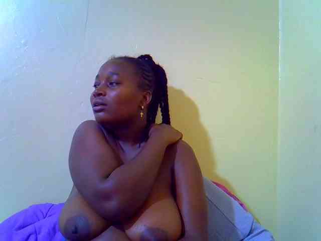 Molly-22 webcam