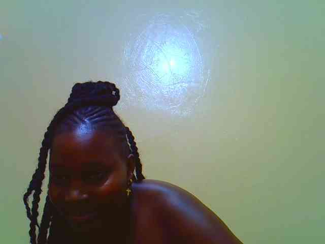 Molly-22 webcam