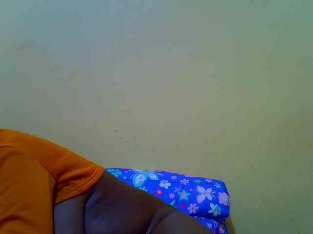 Molly-22 webcam