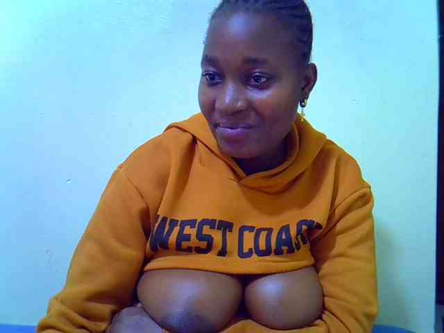 Molly-22 webcam