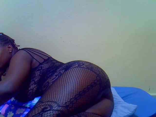 Molly-22 webcam