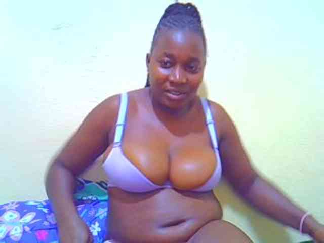 Molly-22 webcam