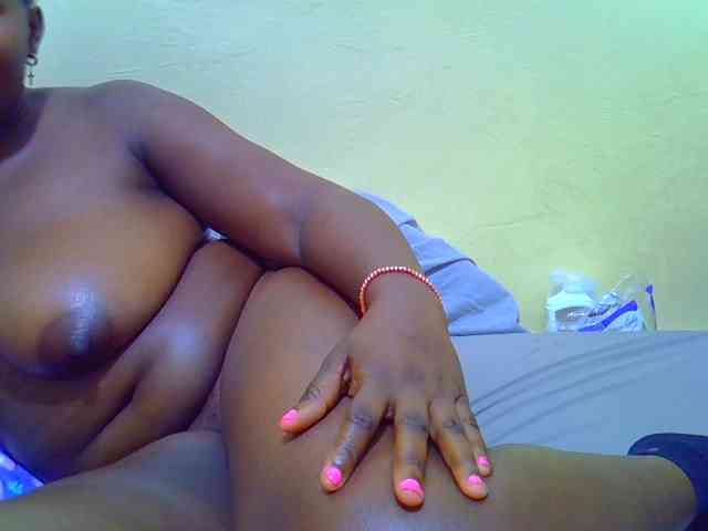 Molly-22 webcam