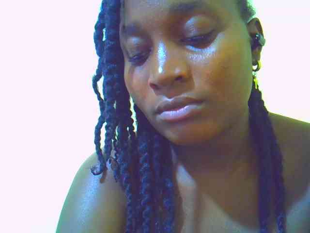Molly-22 webcam